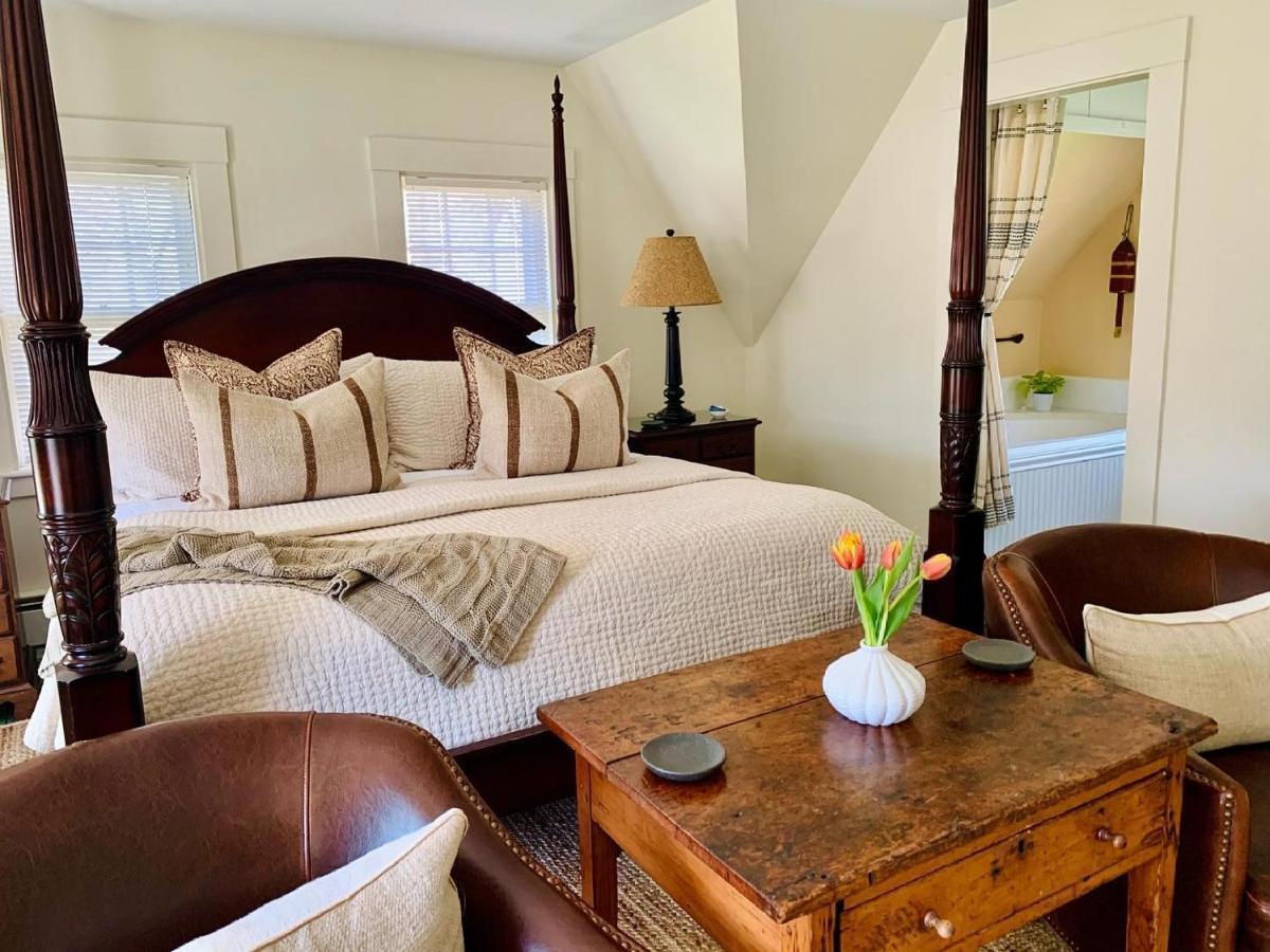 Ashley Manor Bed and Breakfast Barnstable Εξωτερικό φωτογραφία