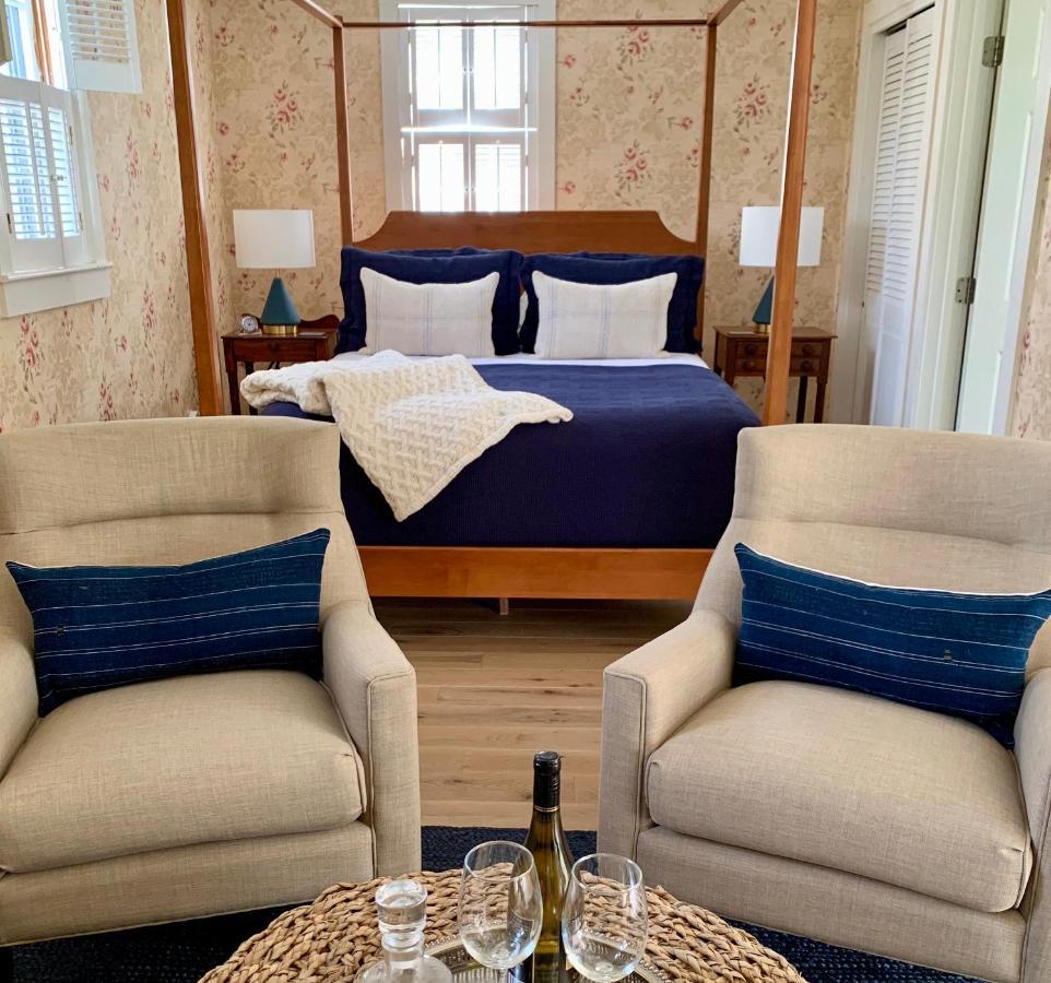 Ashley Manor Bed and Breakfast Barnstable Εξωτερικό φωτογραφία